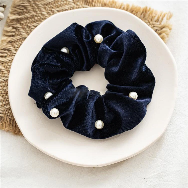

Hair Scrunchies with Pearl Girl Velvet Elastic Hairbands Large Intestine Hair Ropes for Women Ponytail Holder Hair Accessories