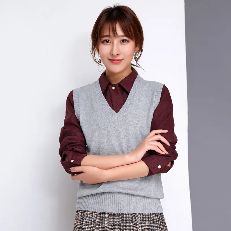 

Women's Cashmere Sweater V-neck Sleeveless Knitted Spring Autumn Winter New Cashmere Blend Sleeveless Casual Pullover Top