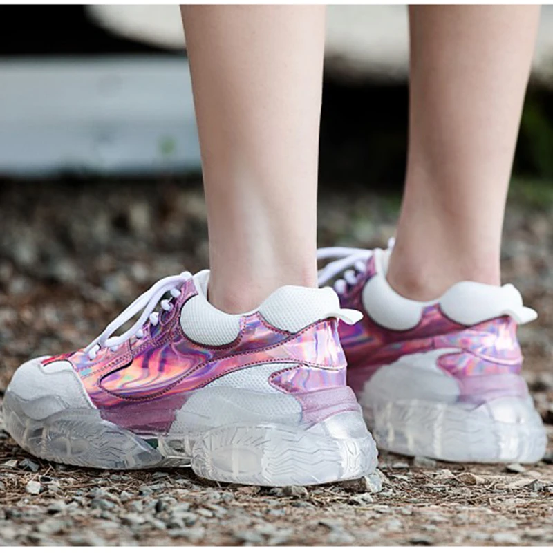 Женские кроссовки на платформе и прозрачном каблуке 5 см с закругленным носком