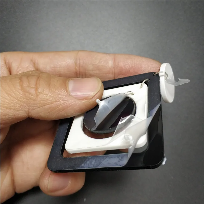 Женские квадратные серьги капельки KUGUYS черные белые модные акриловые ювелирные