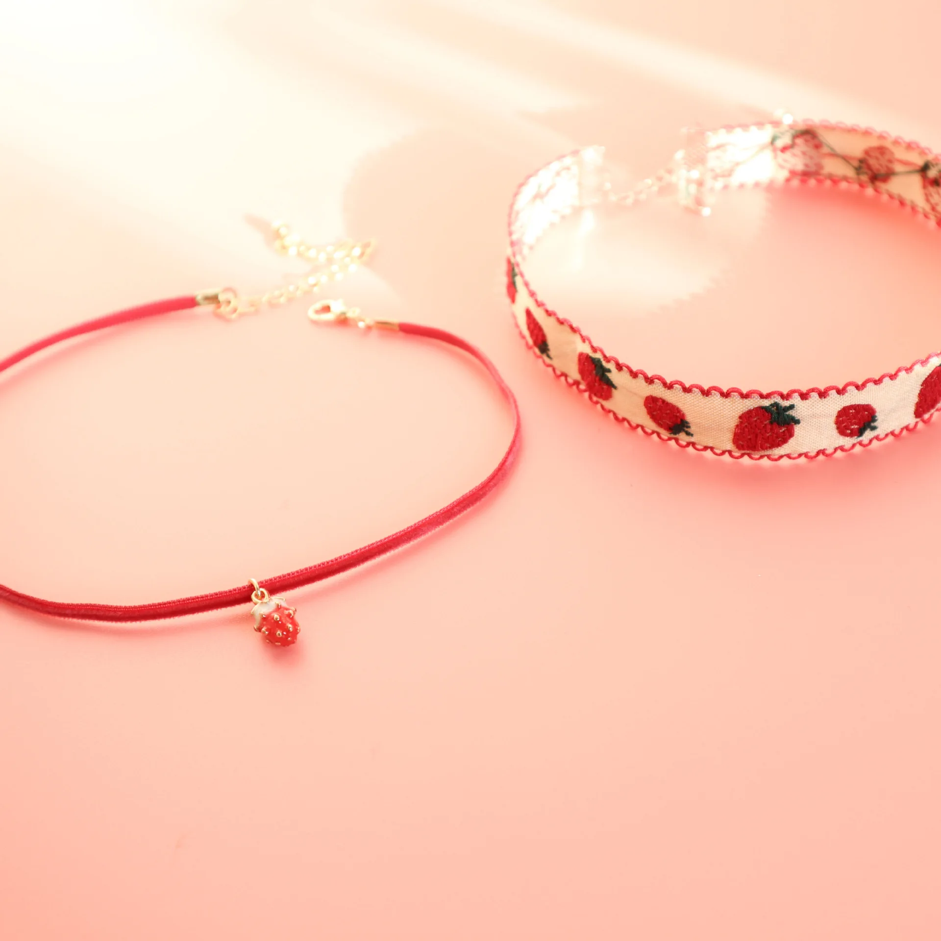 DoreenBeads милое ожерелье с подвеской в виде красной клубники для женщин и | Колье -4000191518864