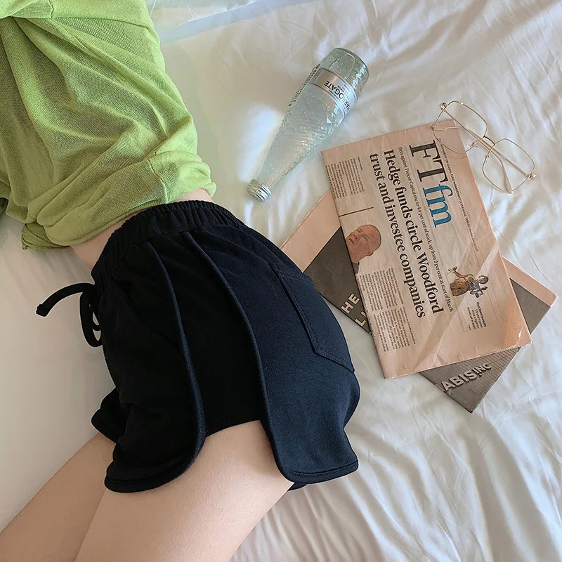 

Women Sexy Super Shorts Stitching Laces Fashion Temperament Pure Color Pockets Casual Sports Style Bottoms Summer 2021 New