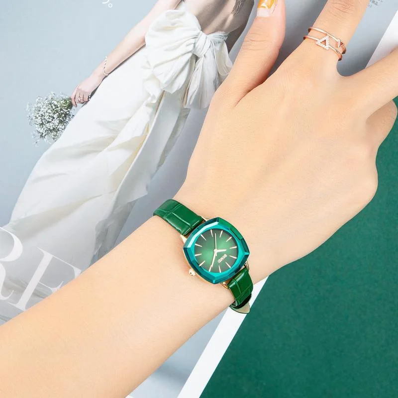 

SKMEI High-end Ladies Watch Diamond Glass Leather Strap Waterproof Watch Simple Design Quartz Movement Watch 1795 Women Watches