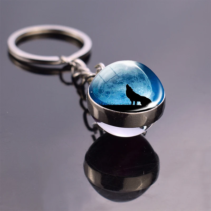 Брелок с волком и реальной реальностью воющего волка двухсторонний стеклянный