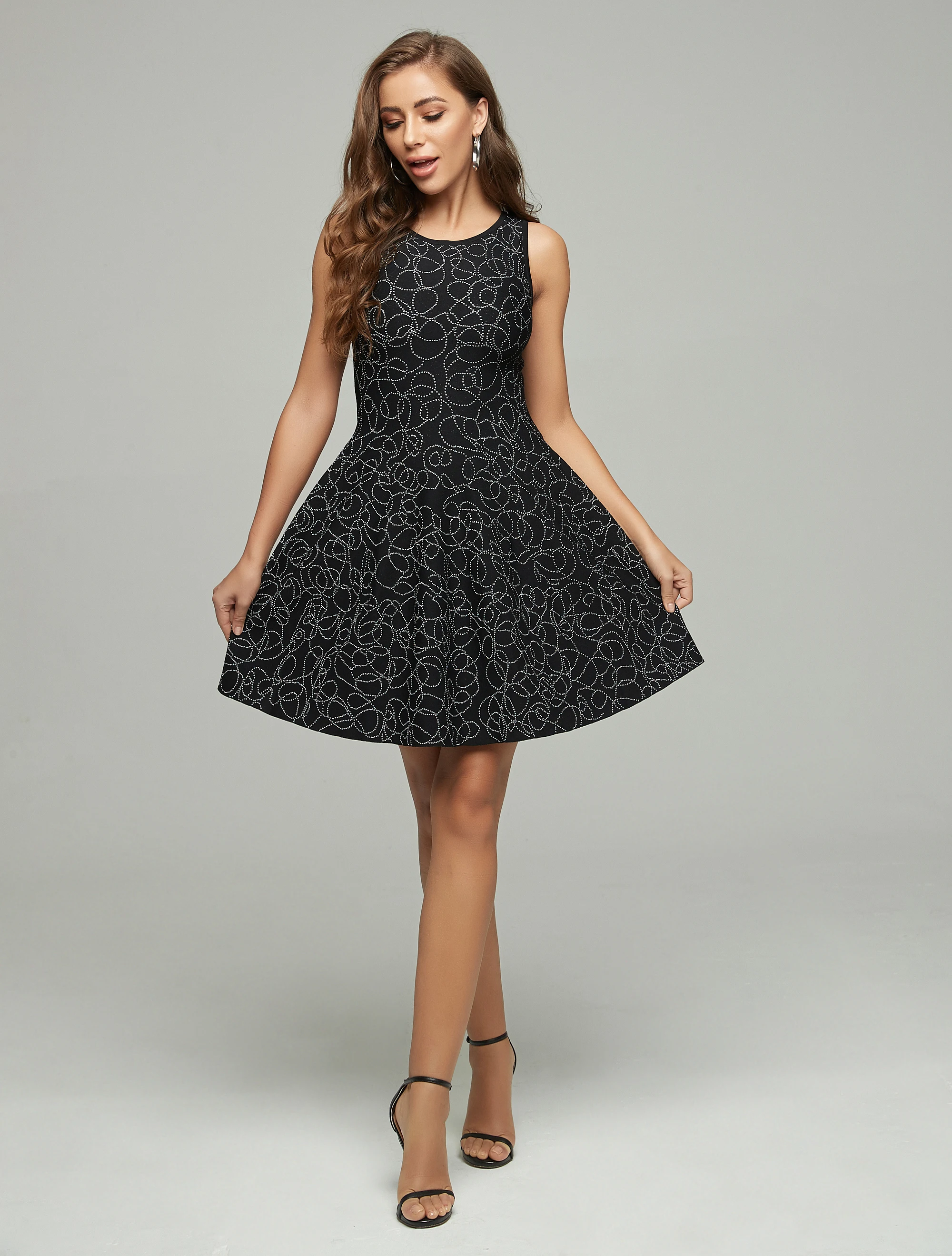 

2019 New Arrival Women black Beading dress Elegant O-Neck sleeveless Celebrity evening party bodycon bandage dress
