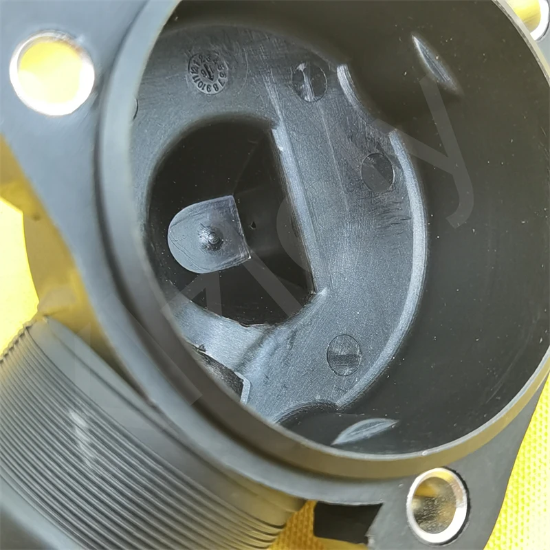 e для Mercedes Benz T1 W601 611 210 2.3 TN 410 T2 LN1 510 1022000417 Крышка корпуса термостата с фланцем