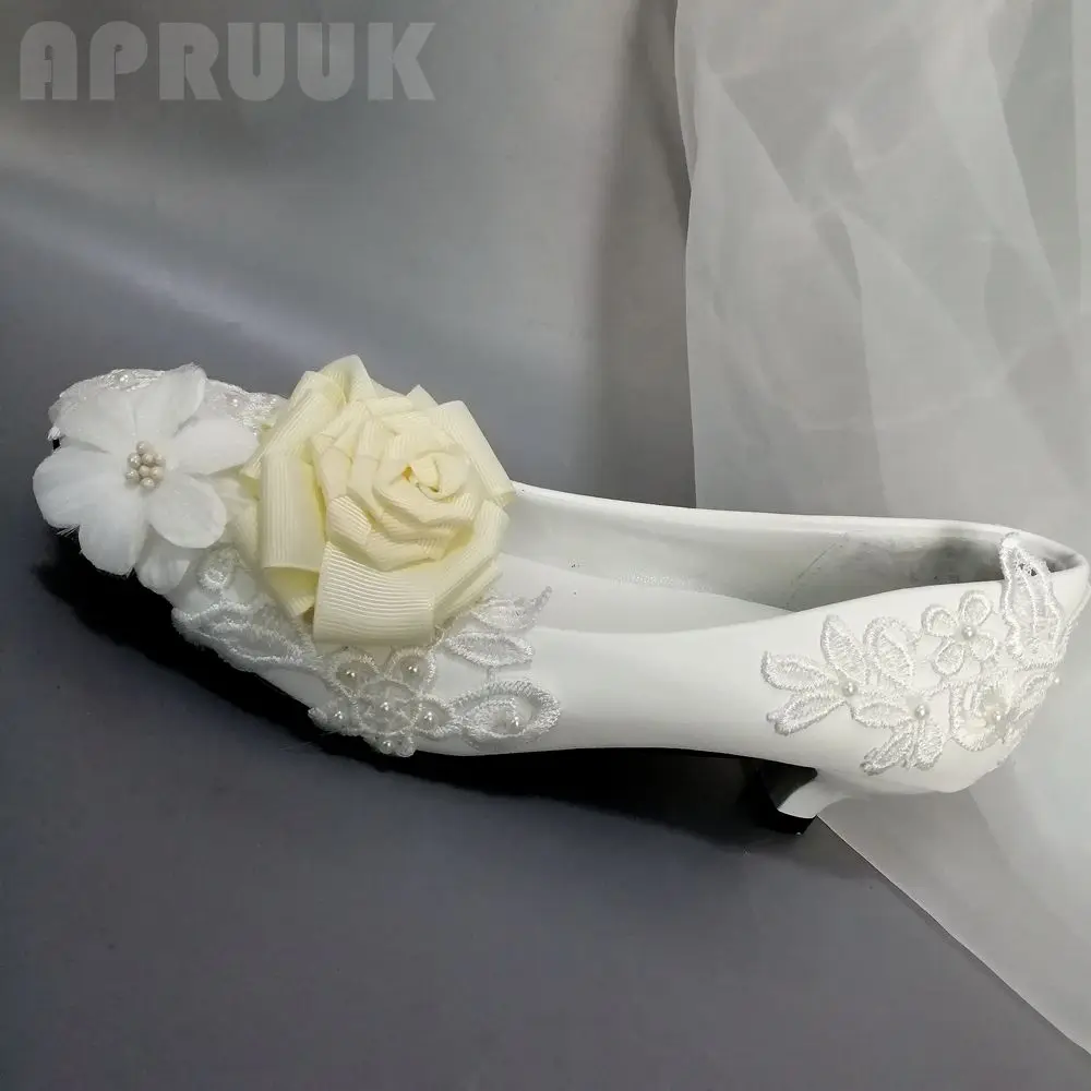 Милые свадебные туфли ручной работы цвета слоновой кости с розами Женские на