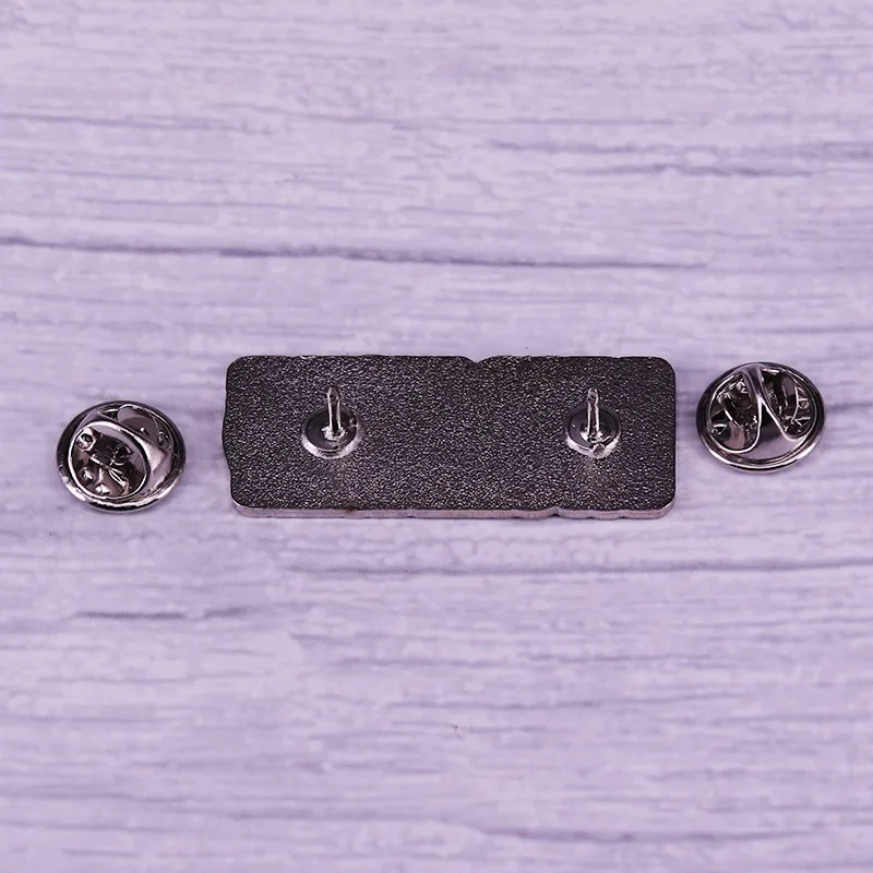 Забавная брошь в готическом стиле с мертвой внутренней стороной | Украшения и