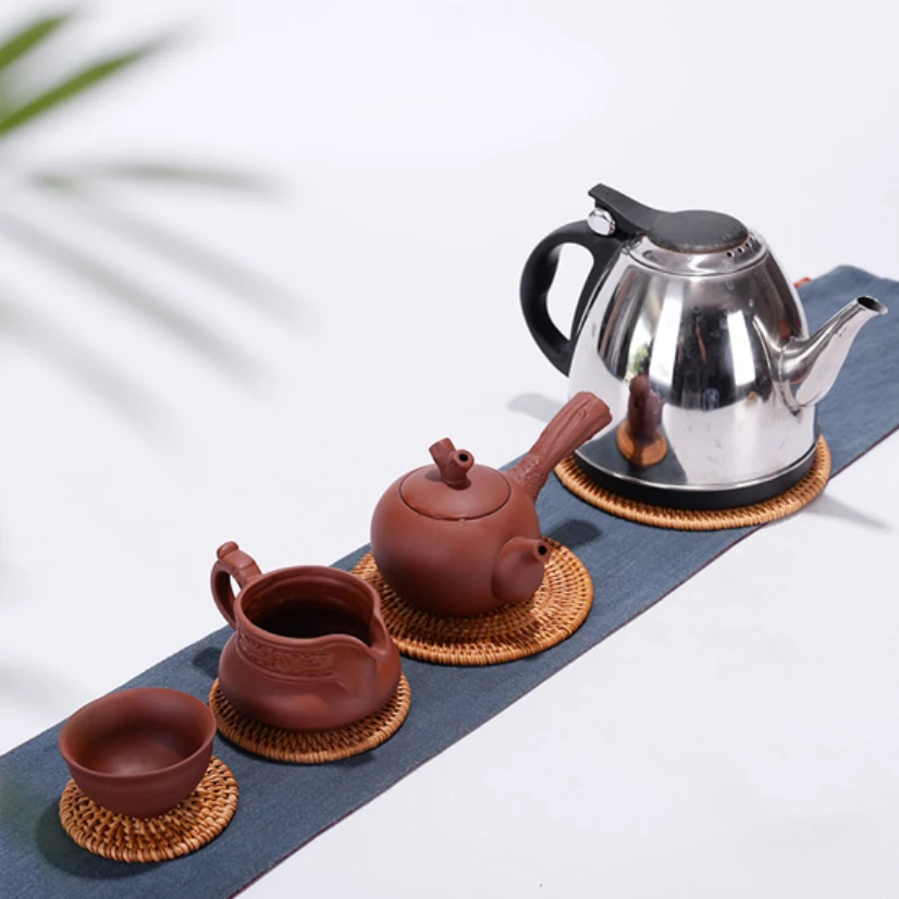 

1PC Natural Rattan Table Mat Hot Pad Handmade Round Placemats For Table Coaster Pastoral Coffee Cup Pads Accessory Kitchen