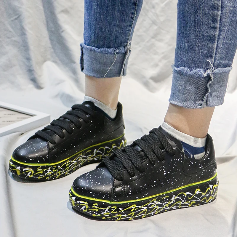 

Fashion Think Sole Skate Shoes for Women Platform Sneakers Size 35-40 Low Top Round Toe Woman Vulcanize Shoes Zapatillas Mujer