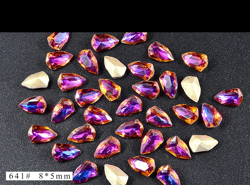 

7 Colors Nails Accessories Glass Nail Art Rhinestone The Shape Of Shield For Nail Art Decorations 10Pcs