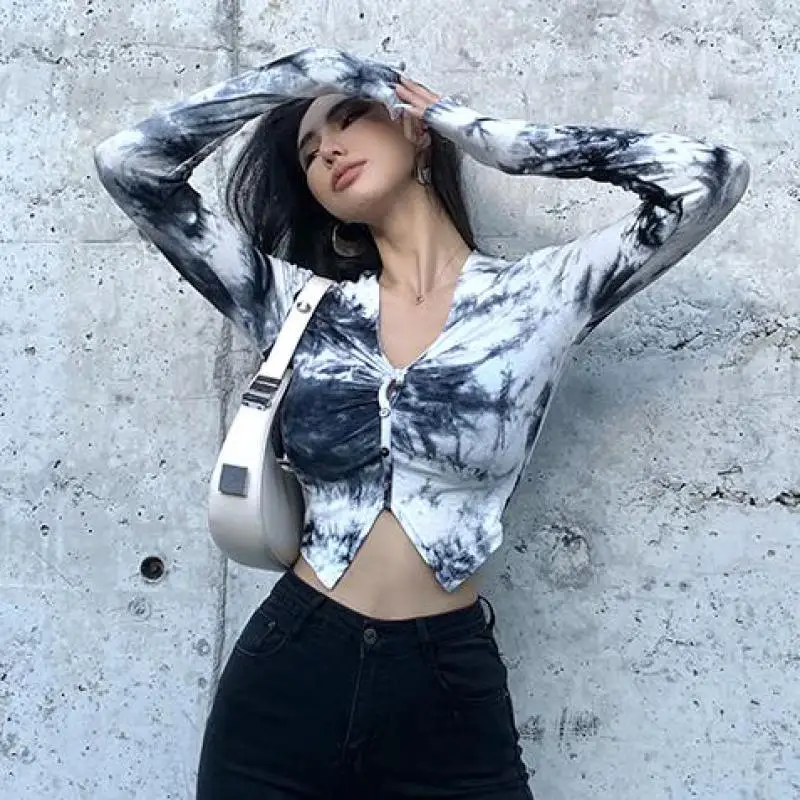 Женская футболка Yedinas с длинным рукавом и принтом тай-дай приталенная черная