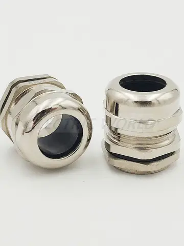 Металлические кабельные вводы PG11 латунные 10 шт.