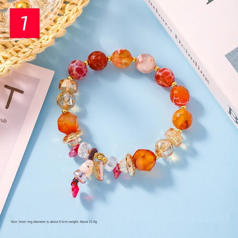 Женский браслет с кристаллами из натурального камня в богемном стиле