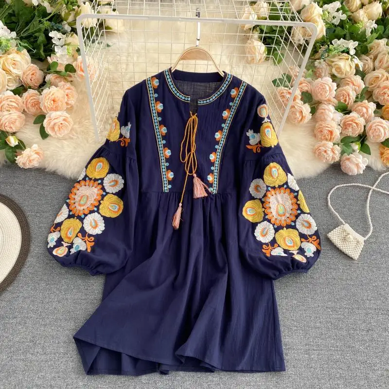 

Autumn New Bohemian Retro Folk Style Vestidos Female Heavy Industry Embroidery Round Neck Puff Sleeve Loose Mini Dress