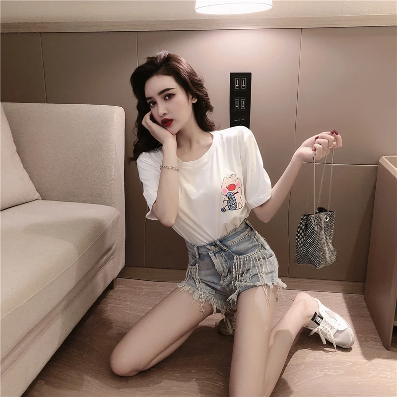 

Fashionable new high-waisted hole denim beaded chain denim wide-leg shorts