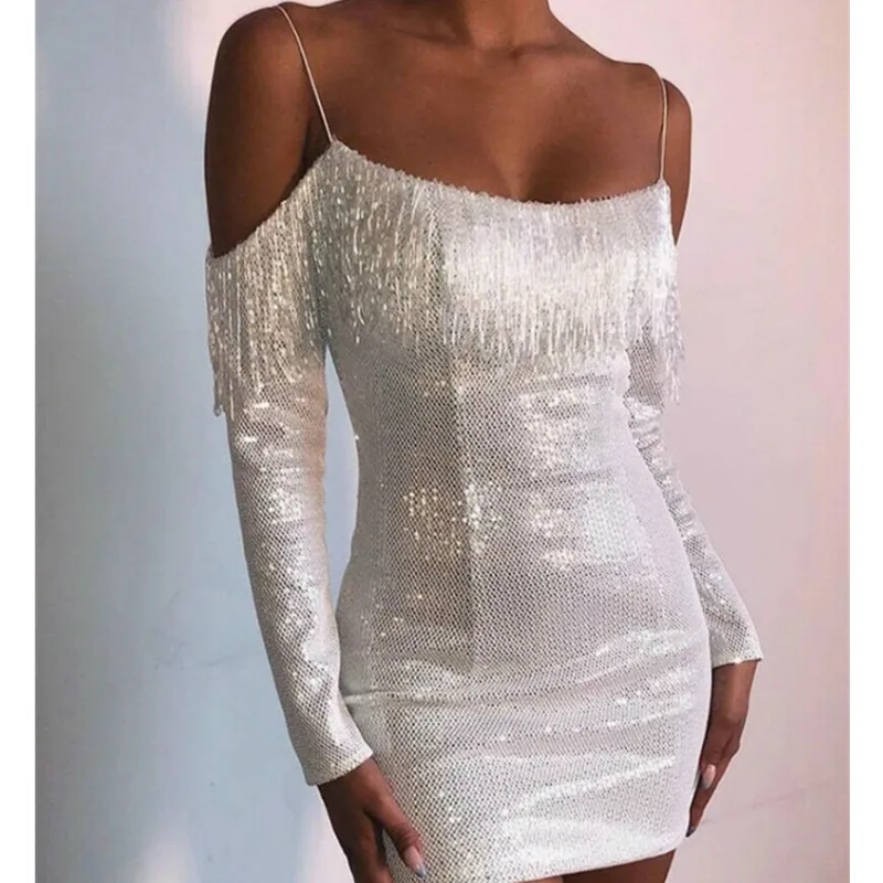 Женский вечерний сарафан на бретельках с открытыми плечами блестящие