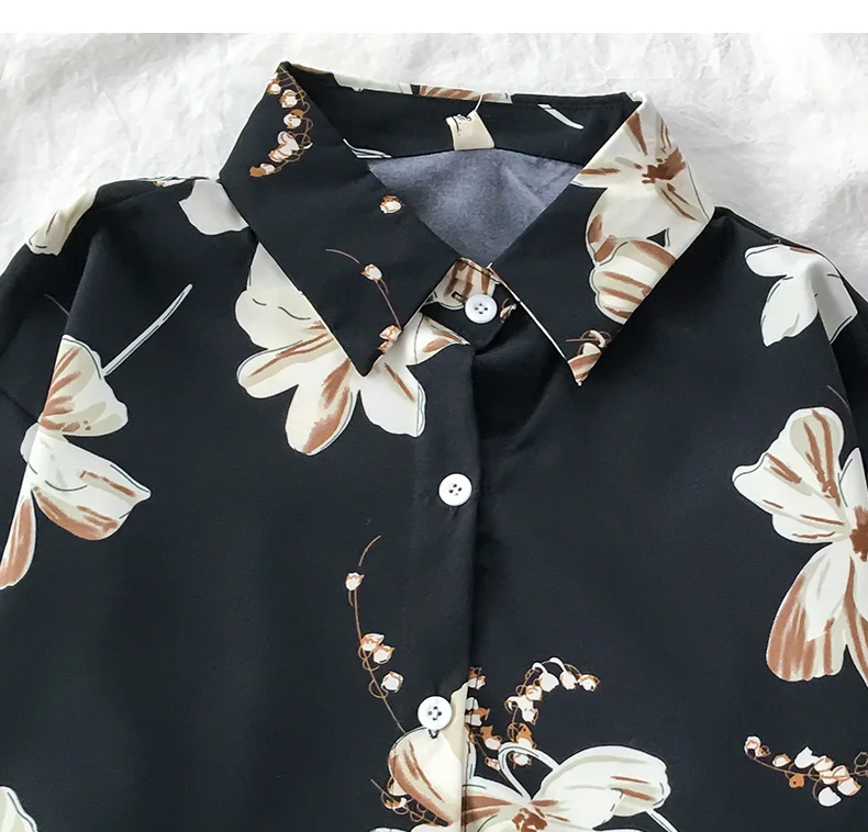 Женская блузка с коротким рукавом летняя цветочным принтом в стиле ретро модель