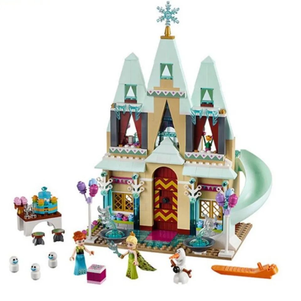 Новый набор строительных блоков замка Аренделль с героями города, принцессами, королевой Анной и Эльзой.