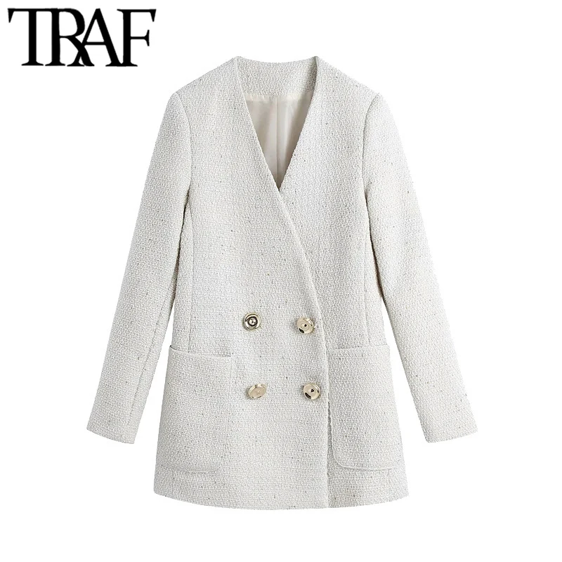 

Coats & Jackets