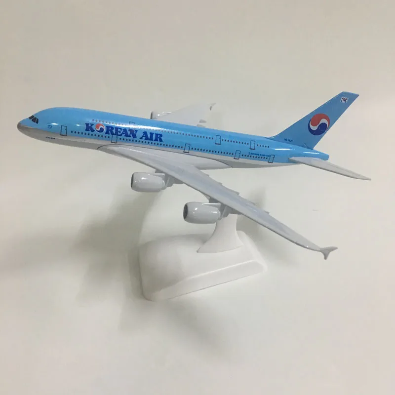 Модель самолета JASON TUTU 20 см Корейская модель модели Airbus A380 1:300 металлическая