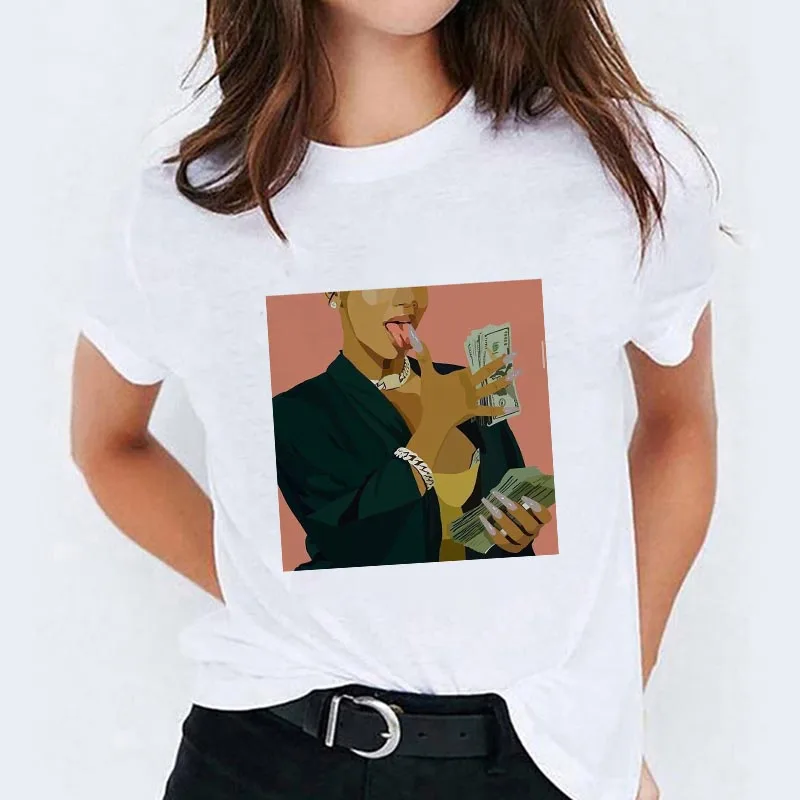 

Женская футболка с коротким рукавом, круглым вырезом и принтом банкнот