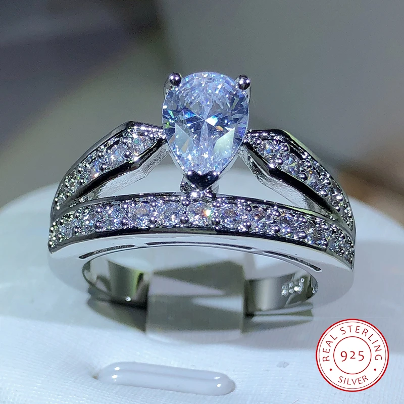 

Комплект женских колец из серебра 925 пробы, с фианитом