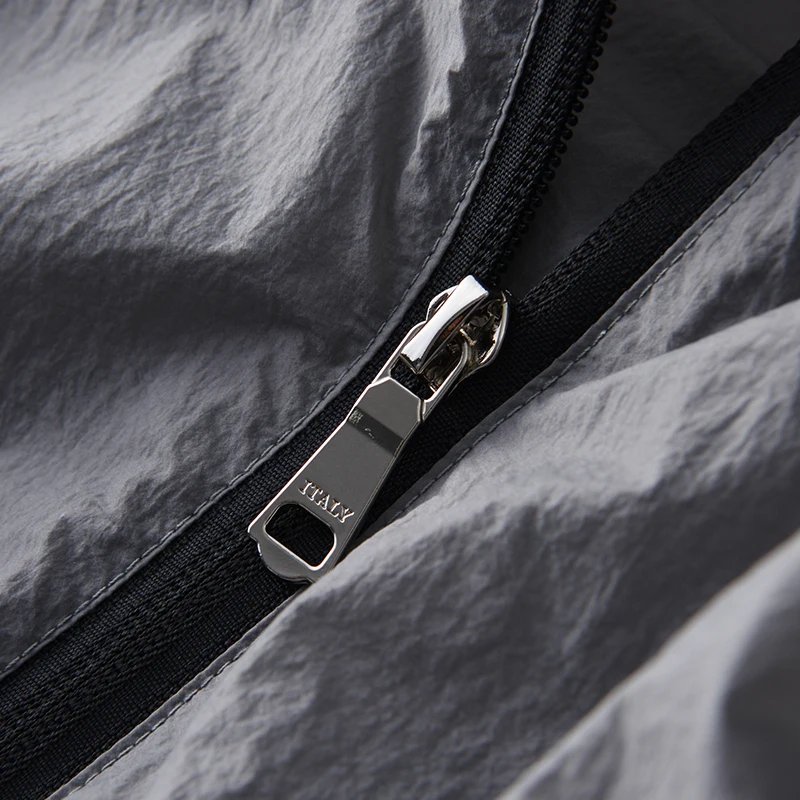 Классические мужские куртки с капюшоном на весну и осень приталенные Куртки из