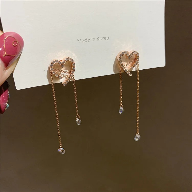 

New temperament love tassel earrings personality fashion long flash diamond earrings