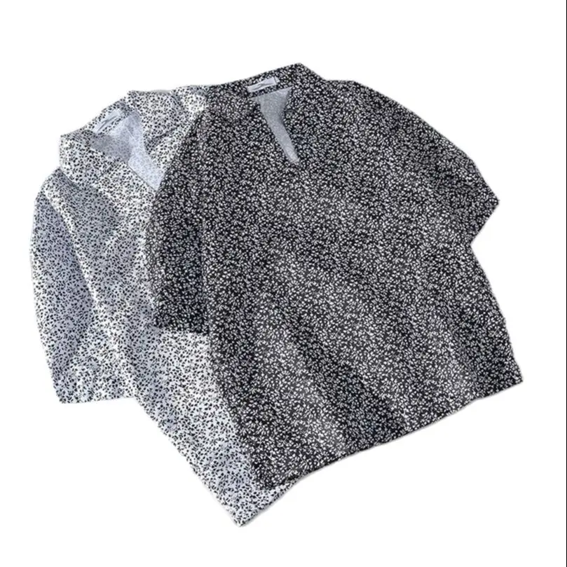 

Рубашка-поло мужская с V-образным вырезом, короткий рукав, цветочный принт, корейский стиль, Молодежная рубашка оверсайз, брендовая одежда, лето 2023