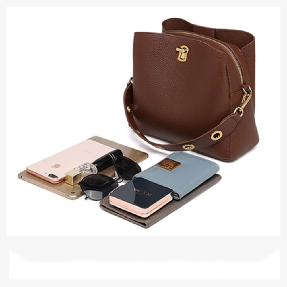 

2021 new bucket bag leather handbags trendy fashion soft leather large-capacity first layer cowhide portable messenger bag women