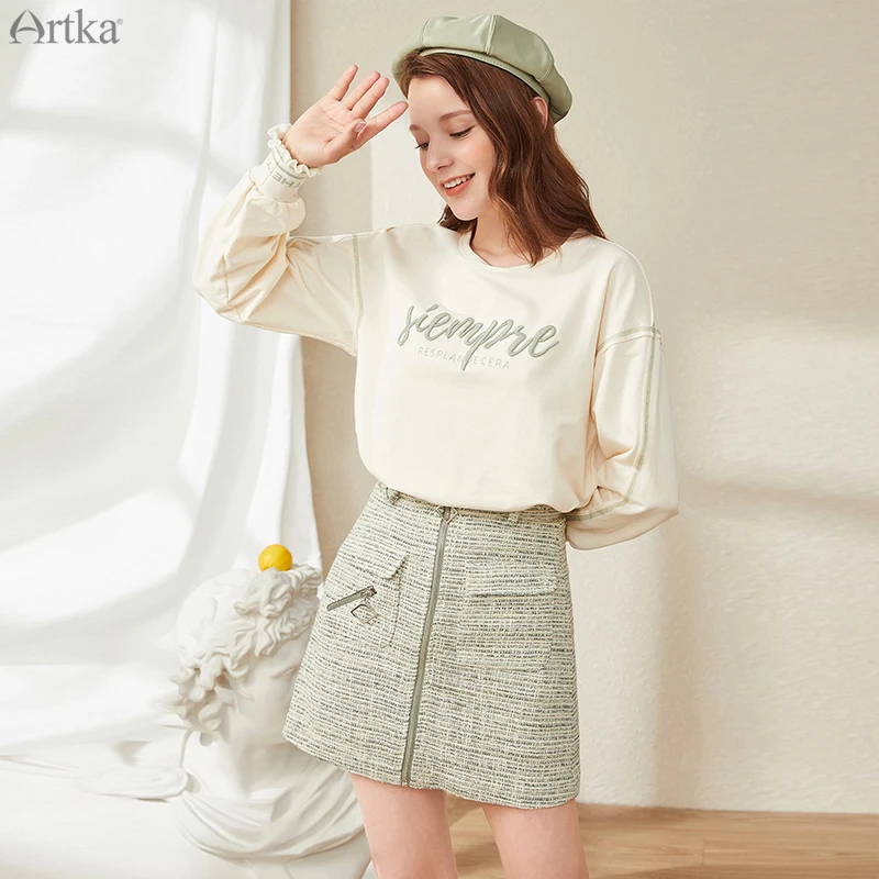 

Женский свитшот ARTKA, из чистого хлопка, 3 цвета, с вышивкой букв, с круглым вырезом, VA20108Q, осень 2020