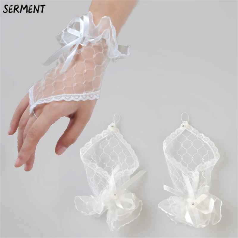 Белые или цвета слоновой кости Короткие Свадебные перчатки без пальцев Свадебные перчатки для женщин невесты Красные кружевные перчатки Luva De Noiva Свадебные аксессуары - Цвет: Белый