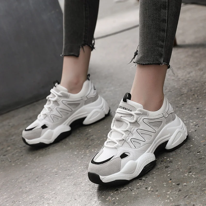 Женские массивные кроссовки на толстой подошве Вулканизированная подошва в