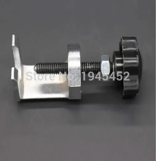 

Car Windscreen Wiper Arm Disassembly Removal Tool Puller Take Out Wrench
