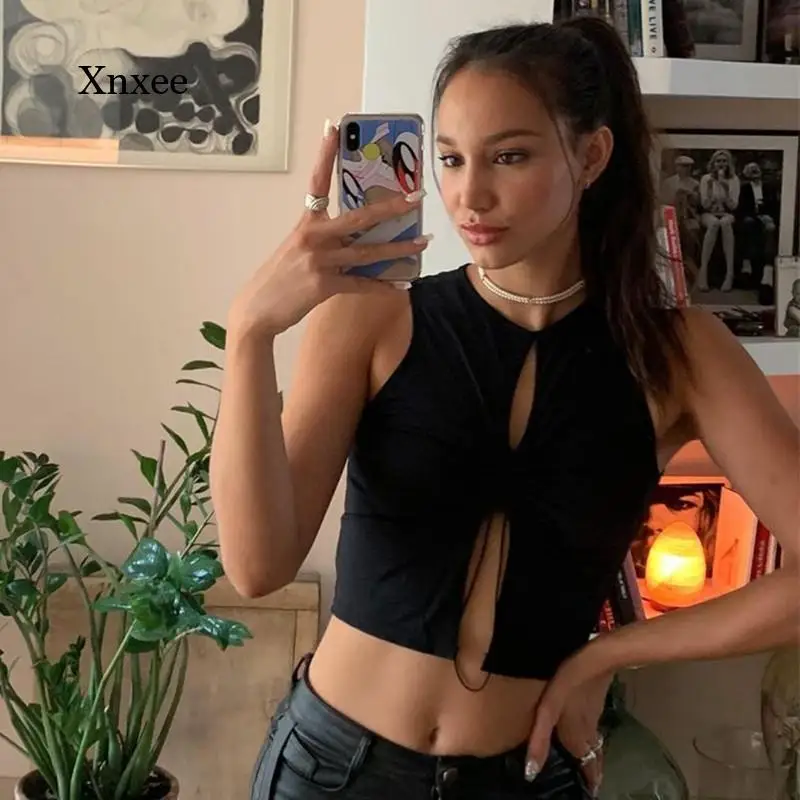 

Укороченные топы на шнуровке Y2K, черные, с вырезами, без рукавов, в стиле панк, с разрезом, уличная одежда