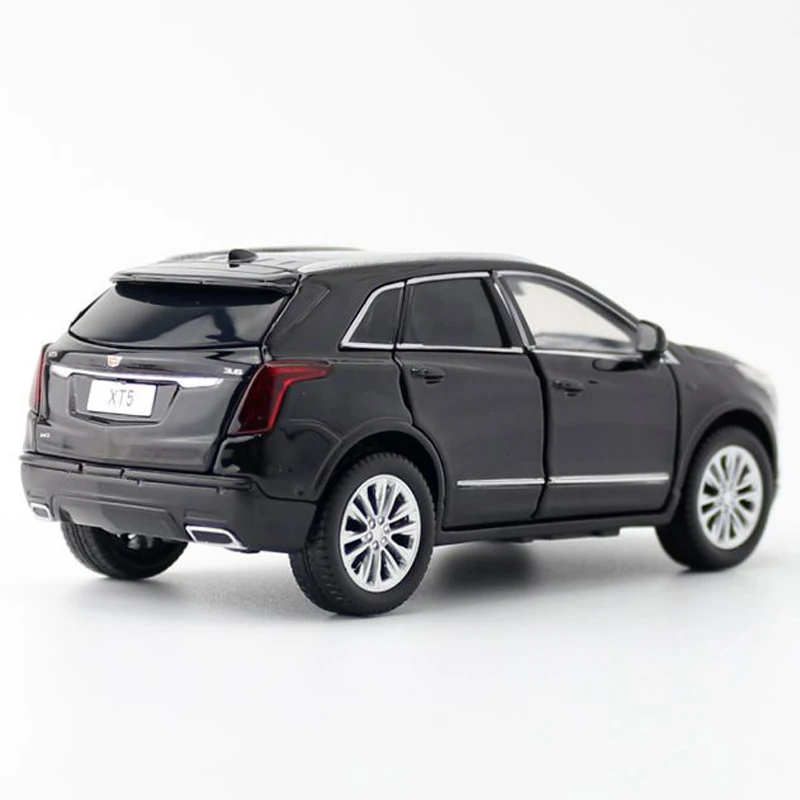 HOMMAT 1:32 черный 2020 Cadillac XT5 внедорожник модель автомобиля металлический сплав литья