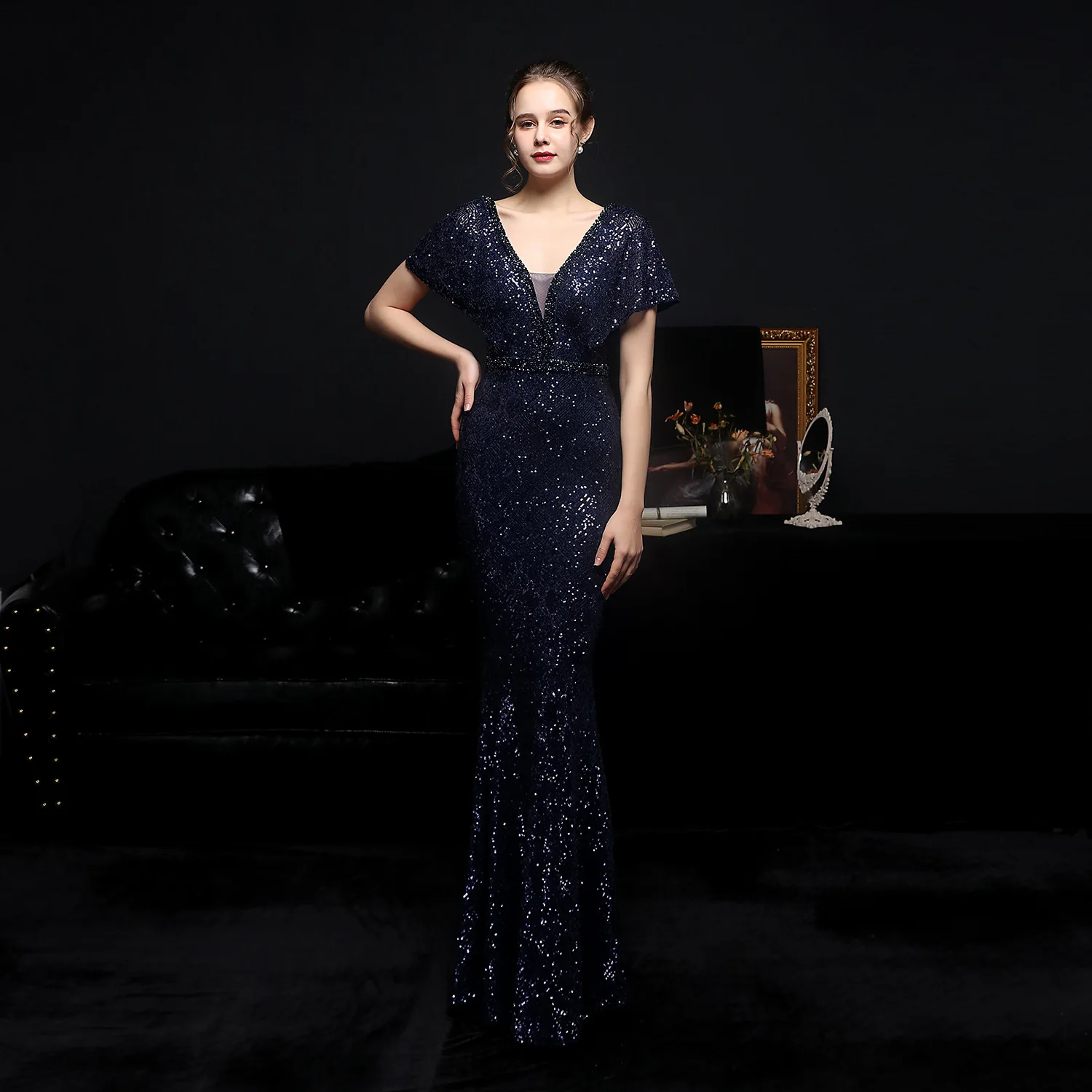 

LOUAEE The New Style Plaid Sequin Fishtail Banquet Elegant Temperament Annual Meeting Host Car Model Evening Dress Female Autumn