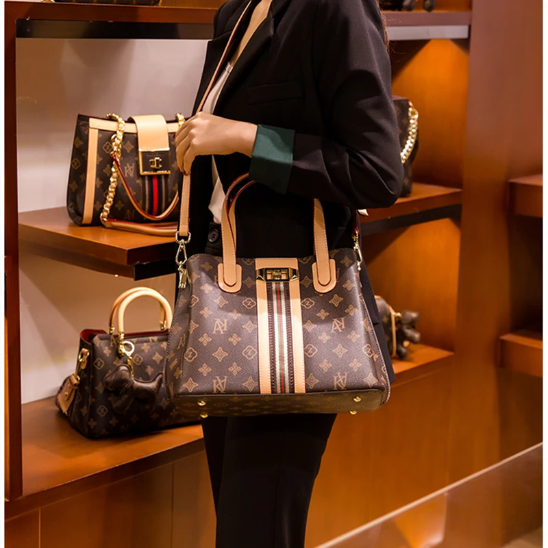 

Luxury Fashiongenuine Leather Shoulder Messenger Bags 2021 New Large Capacity Casual Totes High Quality Women Purse and Handbags