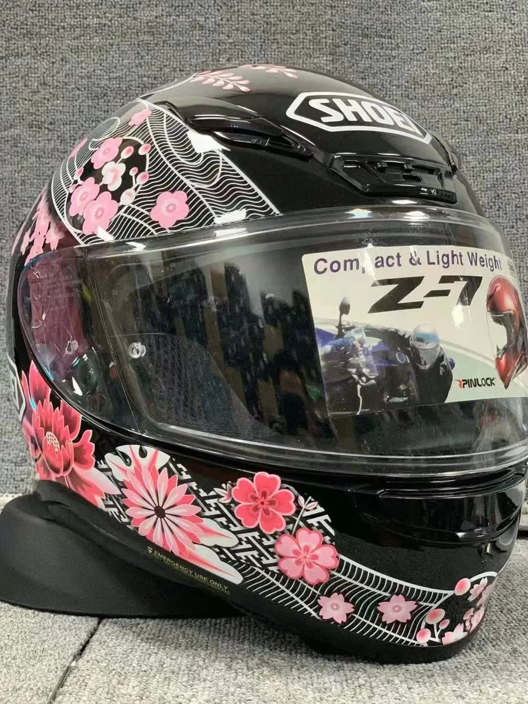 

High-quality ABS SHOEI Z7 Cherry Blossom Personality Helmet Motorcycle Full Cover All Seasons Men And Women Helmets