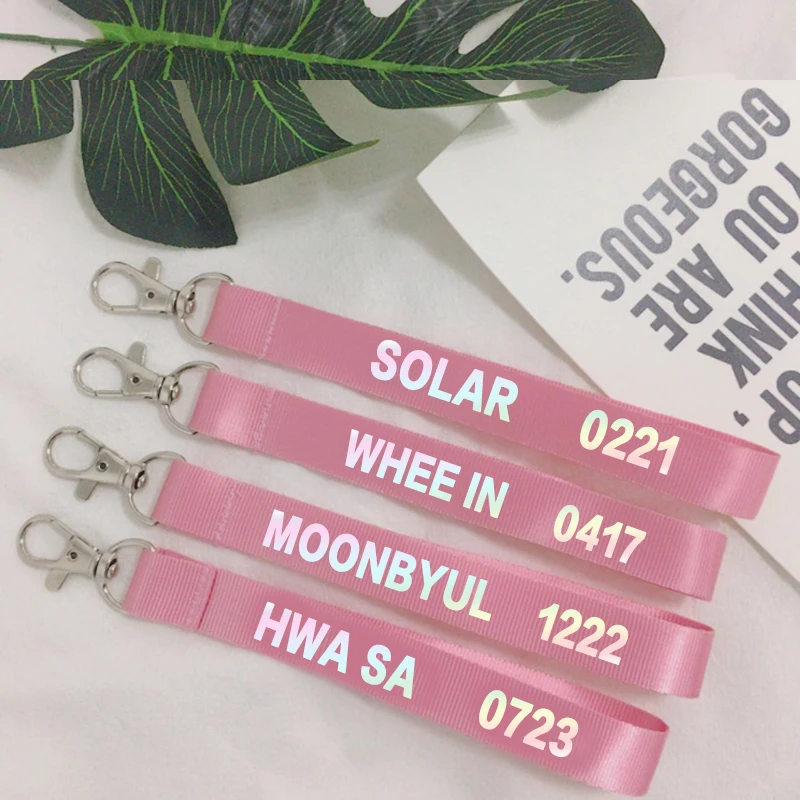 KPOP брелок для ключей MAMAMOO лазерный ремешок телефона с именем Hwa Sa лазерная