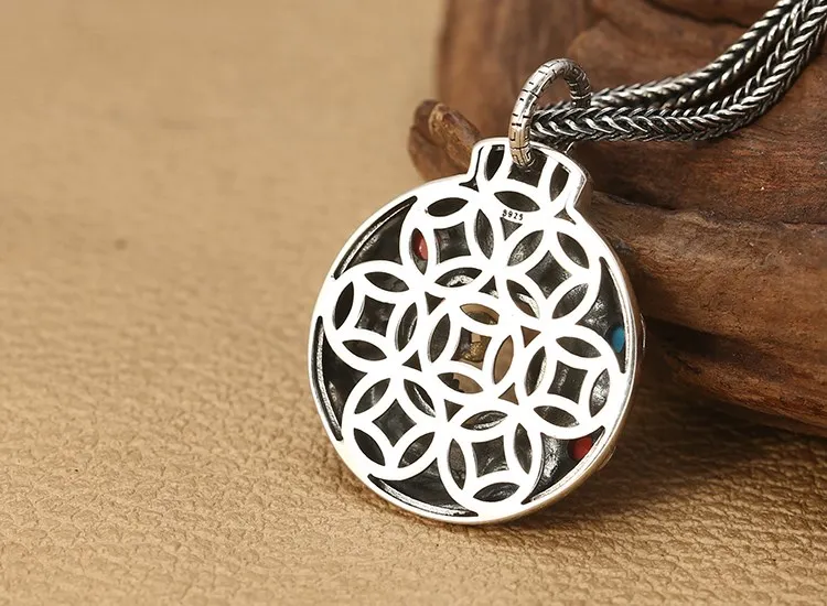 Подвеска в виде безопасной пряжки из тайского серебра 925 пробы инкрустированная