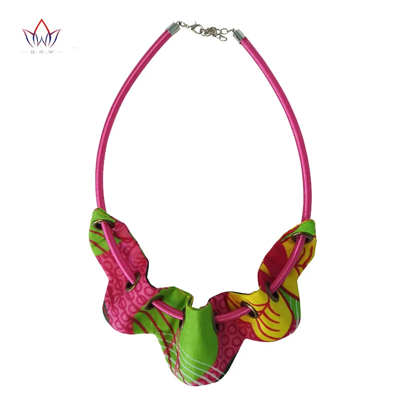 Ожерелье в африканском стиле с батиком из анкарской ткани ручная работа