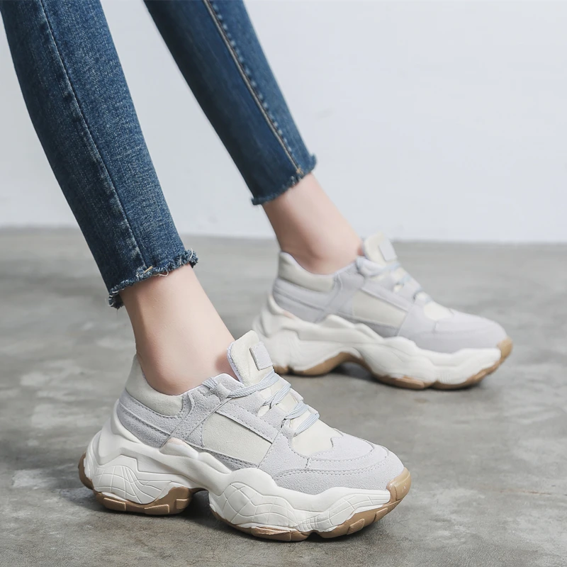 Женские кроссовки Сезон весна Новинка Женская обувь на плоской платформе Модные