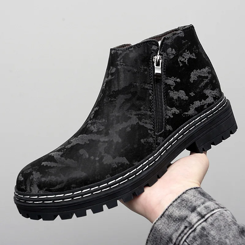 

2022 New Snow Boots Leather Wear-resistant Sole Man Boots Warm Comfortable Winter Work Boots Fashion Retro Men Chelsea Boots