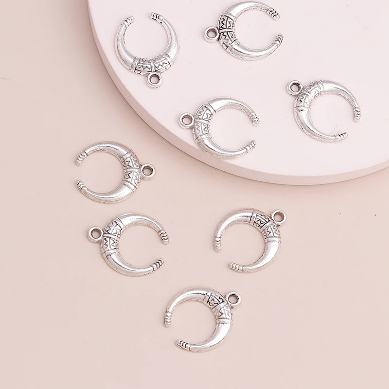 

20pcs 19x15mm Antique Silver Color Moon Charms for DIY Jewelry Making Ivory Pendants Necklace Bracelet Making Accessories