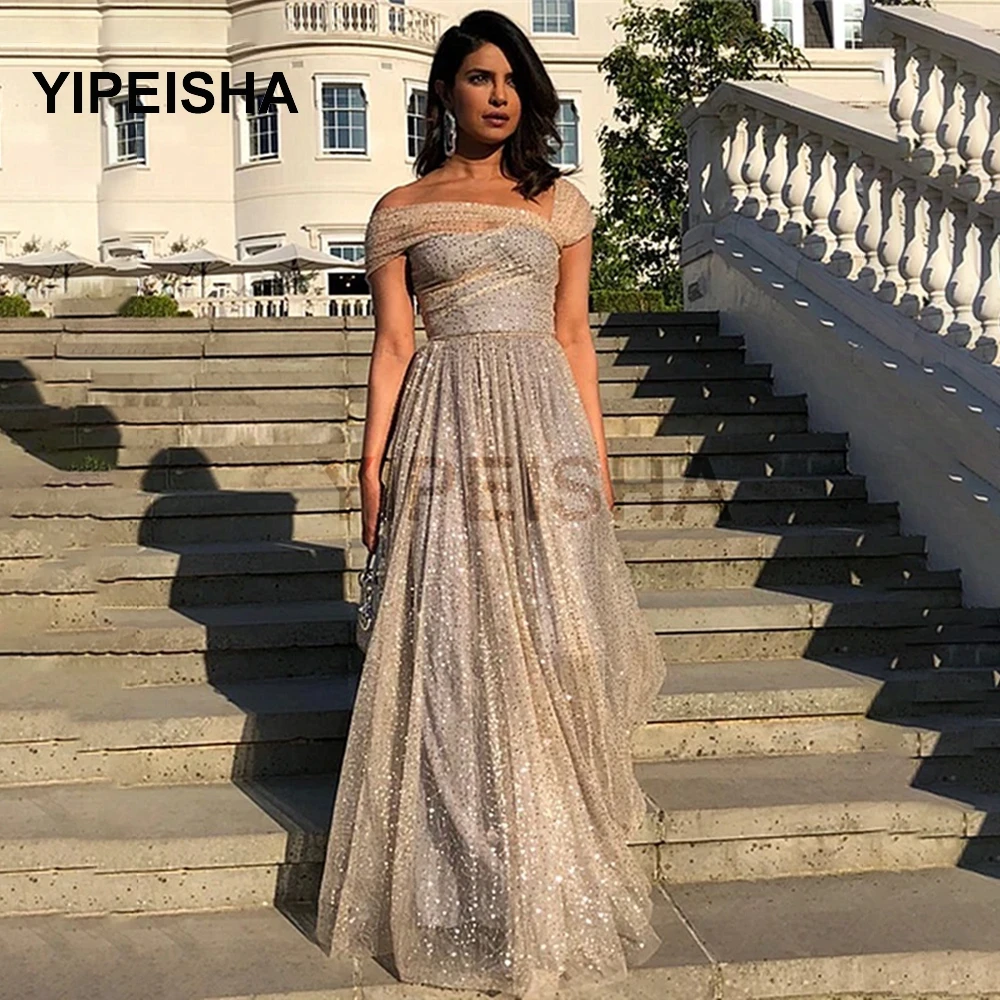

2021 Glittery Boat Neck Evening Dress Backless Sleeveless Floor Length Off The Shoulder Tulle Prom Party Gown robes de soirée