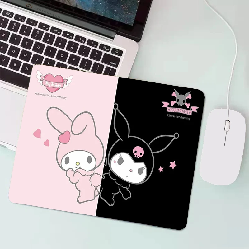 Мультяшный маленький коврик для мыши Kuromies игровой компьютерного стола милые