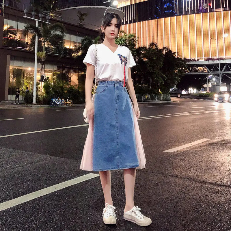 

The summer of 2021 new port flavor embroidery skirt suit light ripe atmosphere quality denim dress female two-piece outfit