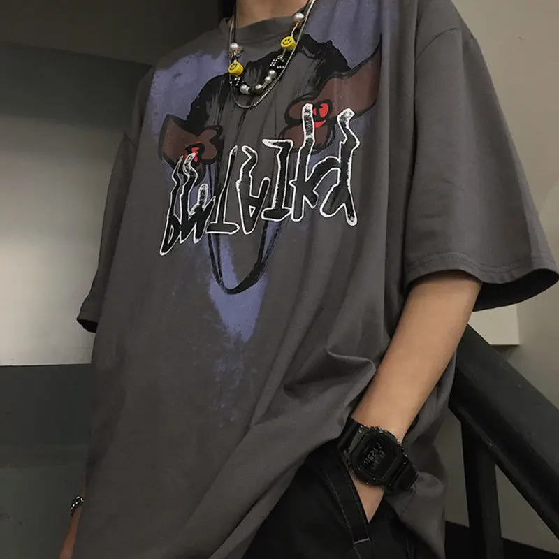 

Summer men's loose card graffiti personality printing large size ins short-sleeved hip-hop Harajuku T-shirt